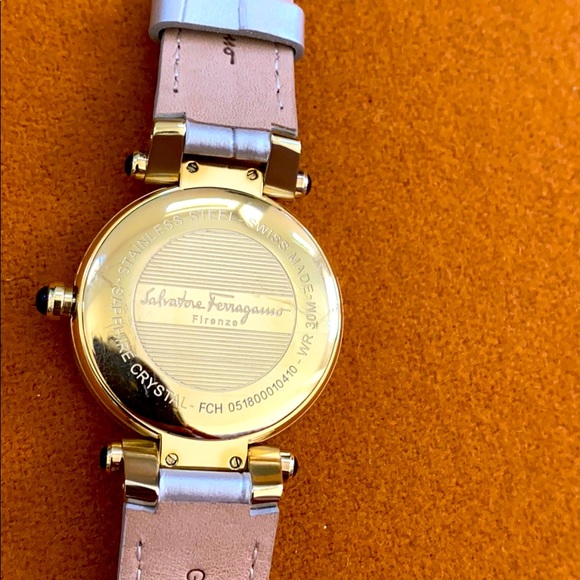 Women’s Authentic Salvator Ferragamo main image 5